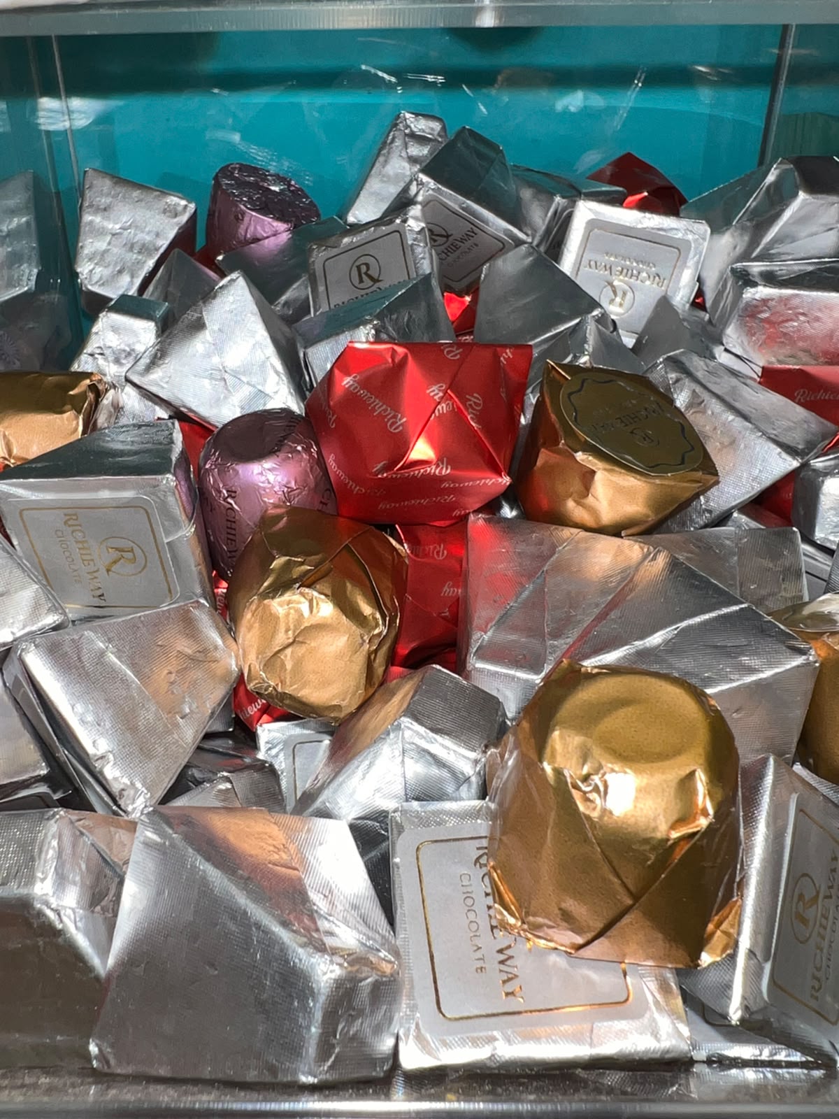 Larouch Filled Chocolates